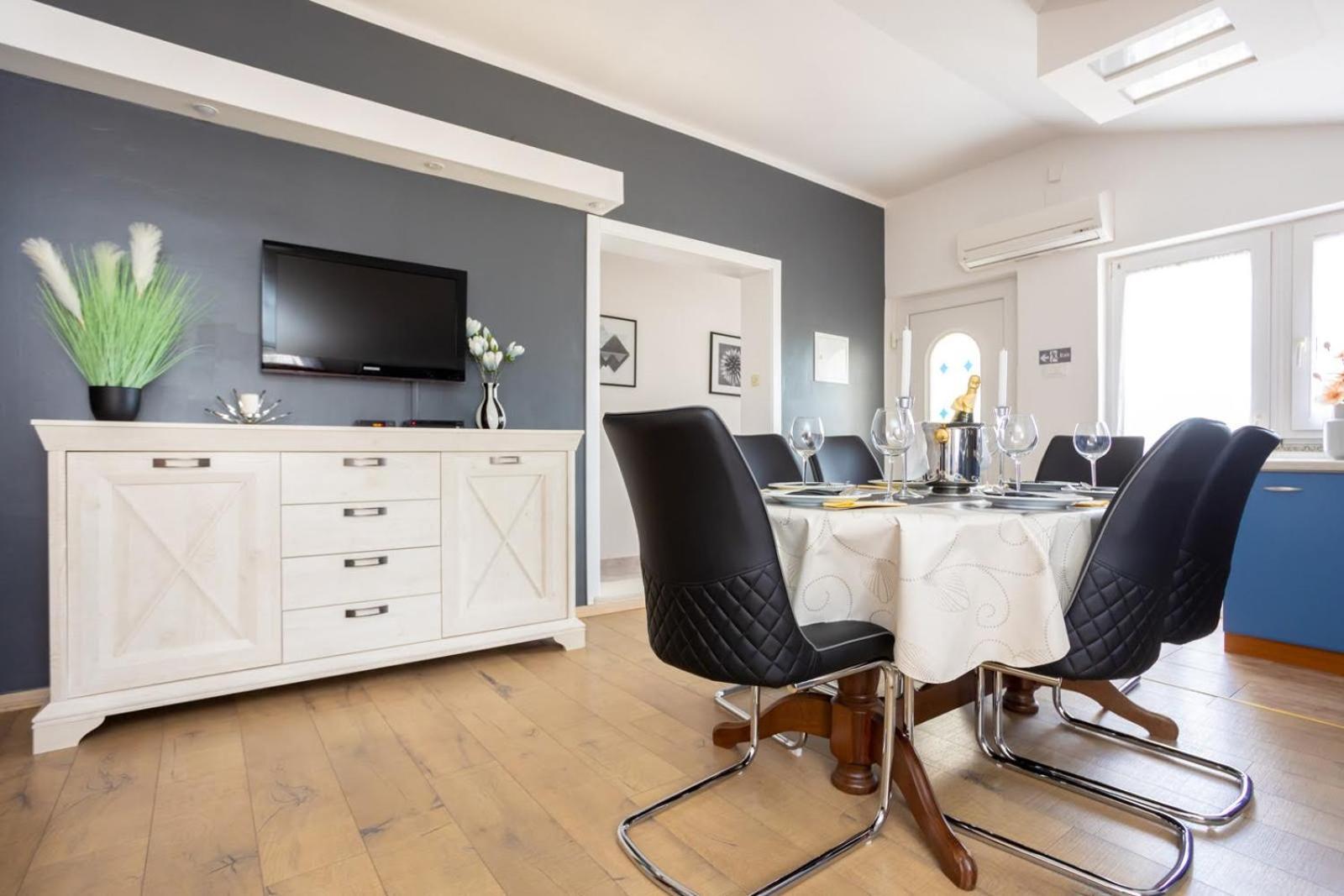 Apartman Luni Sa Bazenom - Malinska, Sveti Anton Sveti Anton (Krk) Quarto foto